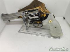 SW 686  guancette customizzate