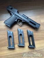 Desert Eagle Co2 Cybergun + 3 Mag