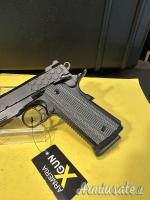 STI International HEX TACTICAL  .45 ACP