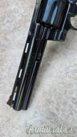 Revolver Colt Python cal 357 mag canna 6 pollici anno 1995 completa di valigetta e libretto