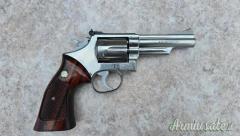 Revolver Smith e Wesson 66 cal 357 mag canna 4 pollici ottime condizioni