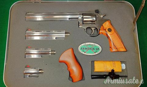 Dan Wesson 715 cal.357mag