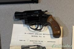 Smith & Wesson Revolver 38 special model n.36 .38 Special  |  9x29mmR
