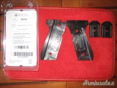 Guancette Beretta 92/98FS/92SB + 2 fondelli per caricatori.