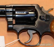 Revolver Smith Wesson 10-8 Cal. 38SP.