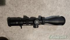 Cannocchiale Vortex Venom 5-25x56 e anelli di montaggio
