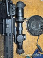 Vortex Strike Eagle 1-8x24 FFP (Primo Piano Focale) + Attacco Cantilever – PARI AL NUOVO