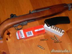 VENDO caricatore CORTO  per carabina Winchester mod. M1cal. 30. Euro 40 più s. spedizione.