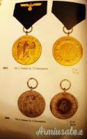Medaglia tedesca d’epoca nazista concessa per “4 ANNI DI FEDELE SERVIZIO” nella KRIEGSMARINE