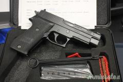 SIG-Sauer P220 .45 ACP