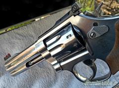 Smith & Wesson 617 .22 LR Long Rifle