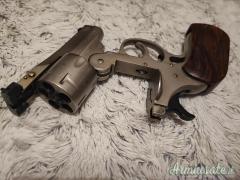 Revolver USA  Detective - stile Smith & Wesson  - mod. Defender Special Cal.32 S&W