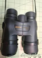 Vendo binocoli Nikon Monarch 10x42.