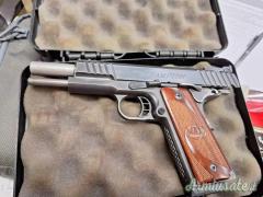 STI CHAMPION cal. 9x21