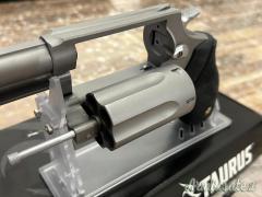 Taurus | Forjas Judge revolver rivoltella