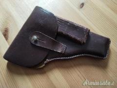 x Pistola