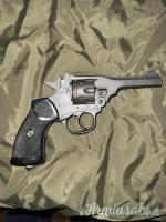 Webley MkIV cal .38 israeliana