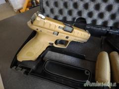 Beretta APX Tactical FDE 9x21mm IMI