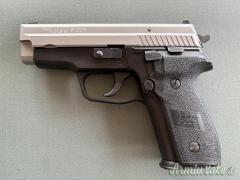 SIG-Sauer 229 .40 Smith & Wesson | Auto  |  10 x 21 mm