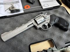 Taurus 627 TRACKER .357 Magnum  canna 6.5” 7 colpi