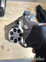 Taurus 627 TRACKER .357 Magnum  canna 6.5” 7 colpi