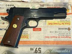 Pistola marca COLT, modello Government Series 80, cal.45 HP