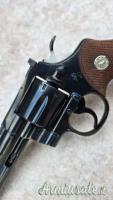 Revolver Colt Python cal 357 mag canna 6 pollici anno 1995