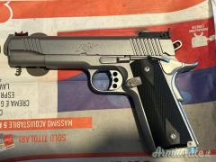 Pistola marca KIMBER, modello Stainless Target II, cal.9x21