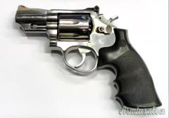 Smith & Wesson
