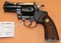 Revolver Colt Diamondback Cal. 38SP.