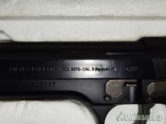 Beretta M92FS (blow back model) gas - KWC
