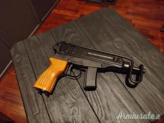 CZ | Ceska Zbrojovka vz61 skorpion .32 ACP  |  7.65x17mm Browning SR