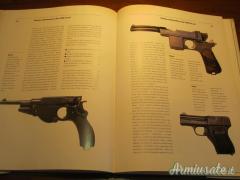 PISTOLE & REVOLVER dal 1850 in poi _ gratis spedizione