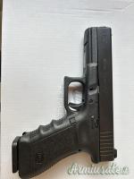Glock 17 9x21mm IMI