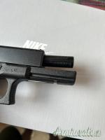Glock 17 9x21mm IMI