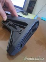 Calcio telescopico per AR15 M4 replica Magpul Moe SL nero