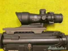 Trijicon ACOG 4x32, Model TA01, Slitta Picatinny