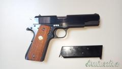 Colt 1911A1 government .45 Hp