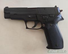 SIG-Sauer P226 9x21mm IMI