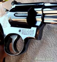 Smith & Wesson 19 Combat Magnum .357 Magnum  |  9x31mmR  | .353 Casull