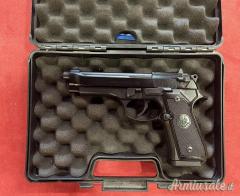 Pistola Marca Beretta Mod. 92 FS Cal. 22 L.R.