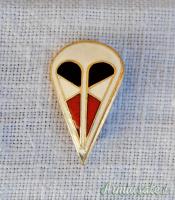 Distintivo d’epoca nazista da berretto per “FALLSCHIRMJAGER” realizzato “BREGONZIO-MILANO”