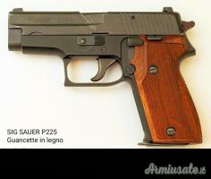 CERCO GUANCE LEGNO SIG SAUER P225