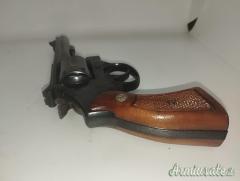 REVOLVER S&W MOD 15-6 CAL.38 S&W SPECIAL.