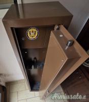 Vendo fuciliera con tesoretto 4 posti