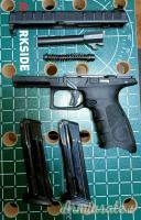Beretta APX 9x21mm IMI