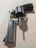 Smith & Wesson 686 Plus .357 Magnum  |  9x31mmR  | .353 Casull