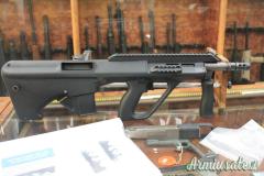 Steyr Mannlicher AUG 9x19mm NATO Parabellum