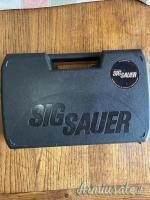 SIG-Sauer P226 9x21mm IMI