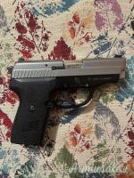 SIG-Sauer P239 9x21mm IMI